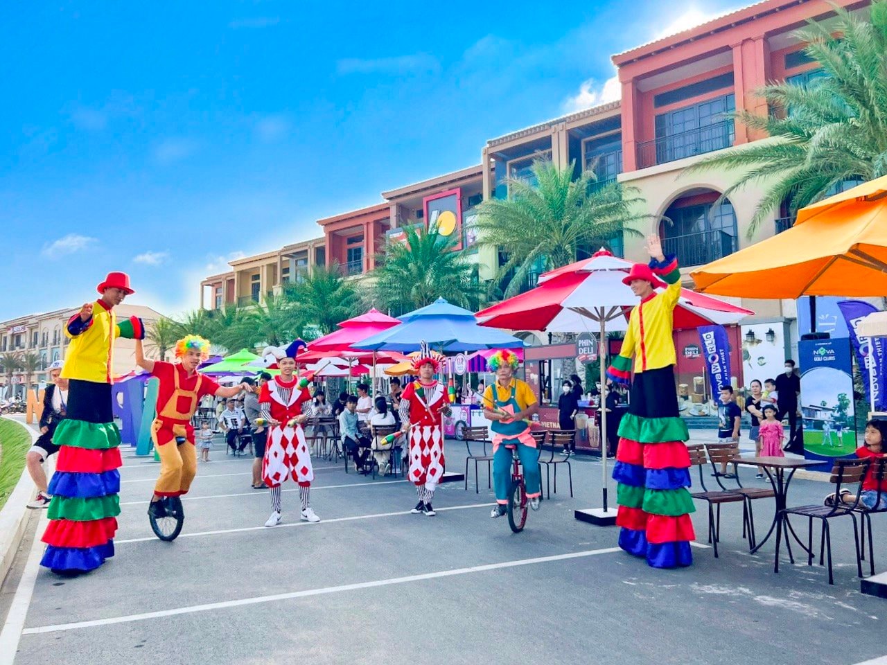 gian hàng ẩm thực - Ẩm thực tại NovaWorld Phan Thiết